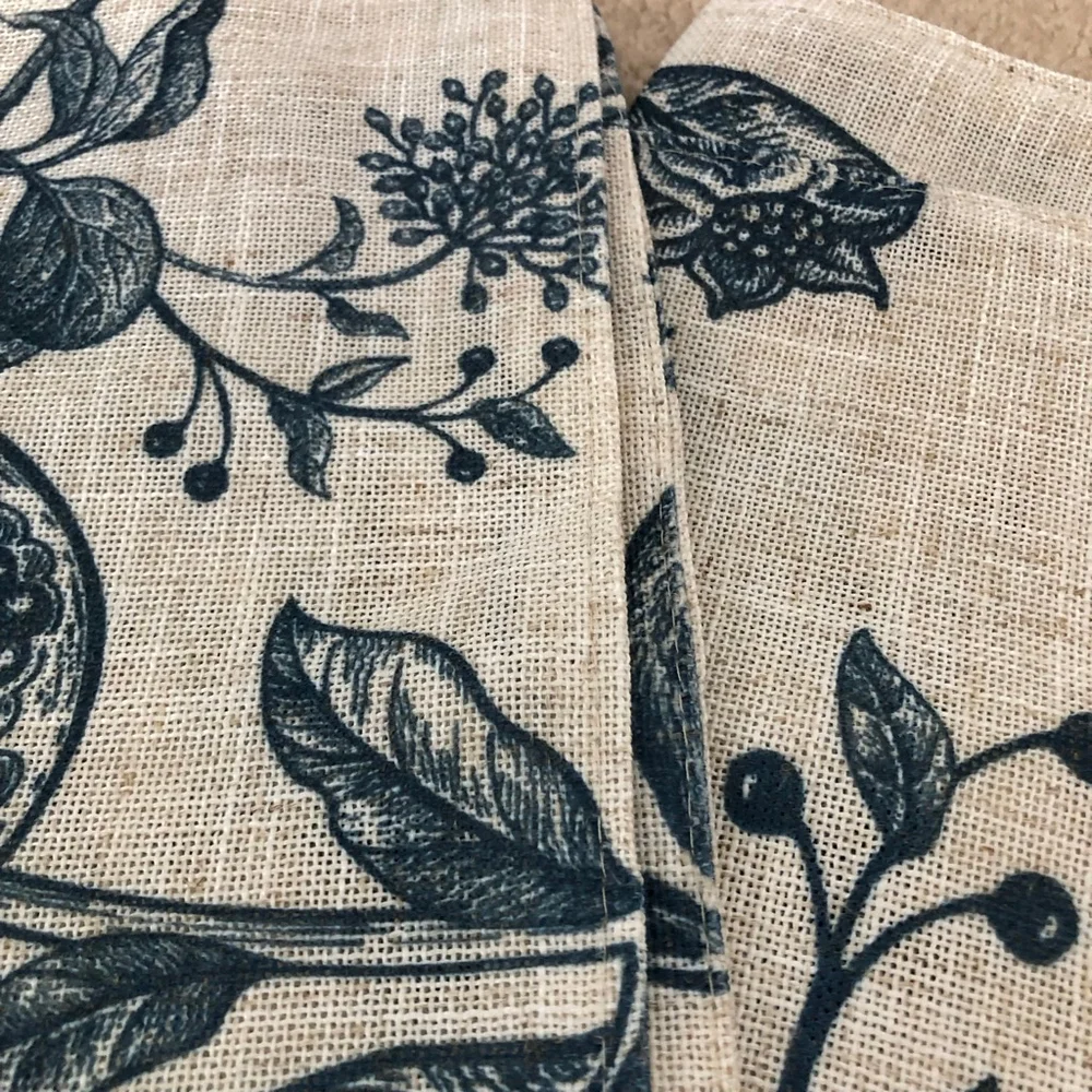 JINCHAN Beige Blue Floral Bird Placemats Set of 4